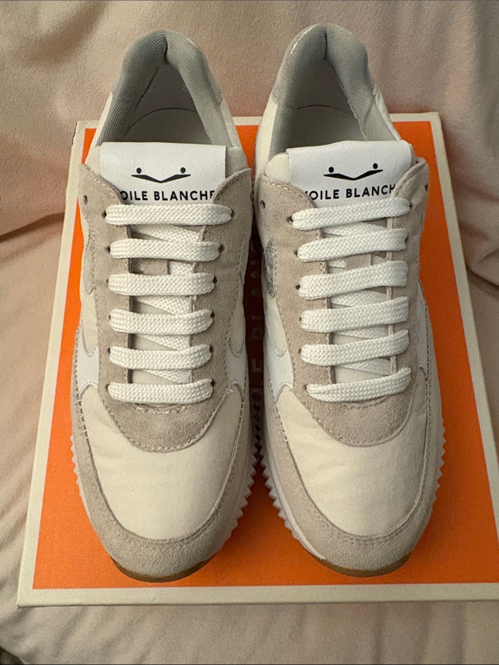 NWT VOILE BLANCHE Lana Fresh Metallic Sneaker in Ice-White - Picture 9 of 16